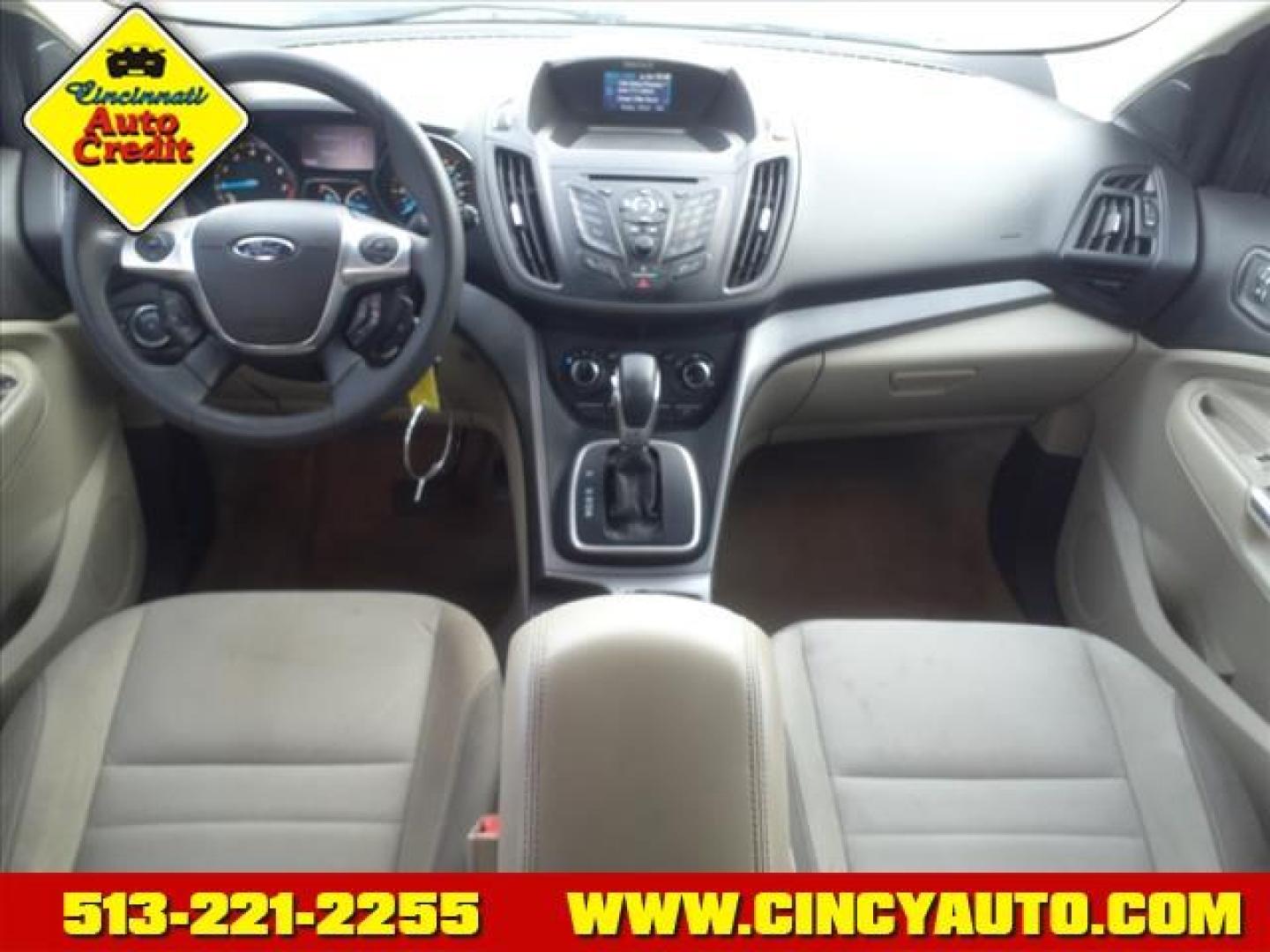 2013 Frosted Glass Metallic Ford Escape SE (1FMCU0GX4DU) with an 1.6L EcoBoost 1.6L Turbo I4 17 Direct Injection engine, 6-Speed Shiftable Automatic transmission, located at 5489 Dixie Highway, Fairfield, OH, 45014, (513) 221-2255, 39.333084, -84.523834 - Photo#3