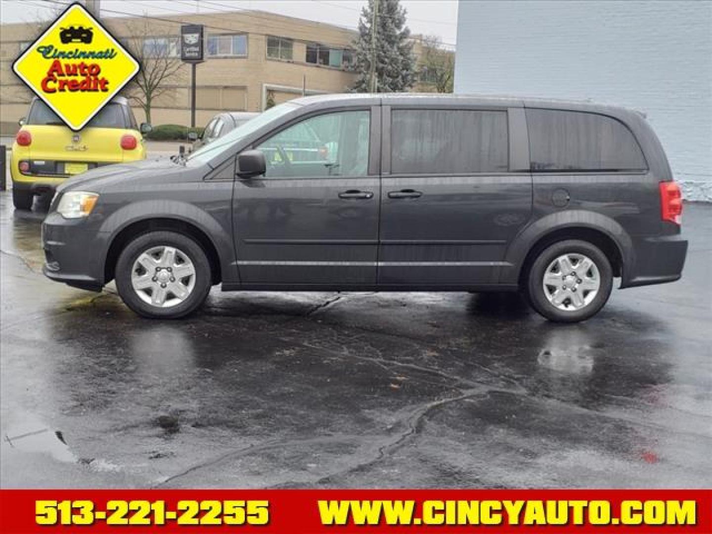 2012 Dark Charcoal Pearl Coat Dodge Grand Caravan SE (2C4RDGBG5CR) with an 3.6L Pentastar 3.6L Flex Fuel V6 283hp 260ft. lbs. Sequential Multiport Fuel Injection engine, 6-Speed Shiftable Automatic transmission, located at 2813 Gilbert Avenue, Cincinnati, OH, 45206, (513) 221-2255, 39.130219, -84.489189 - Photo#2