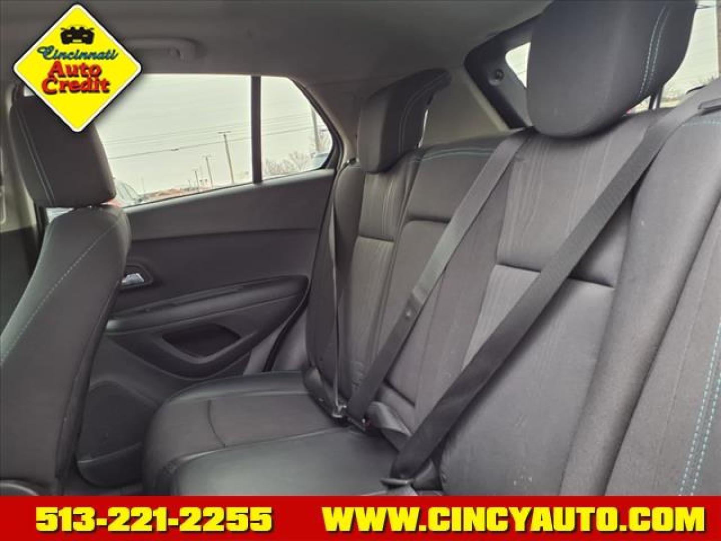 2016 Cyber Gray Metallic Gbv Chevrolet Trax LT (3GNCJPSB4GL) with an 1.4L Ecotec 1.4L Turbo I4 138hp 148ft. lbs. Sequential Multiport Fuel Injection engine, 6-Speed Shiftable Automatic transmission, located at 5489 Dixie Highway, Fairfield, OH, 45014, (513) 221-2255, 39.333084, -84.523834 - Photo#4