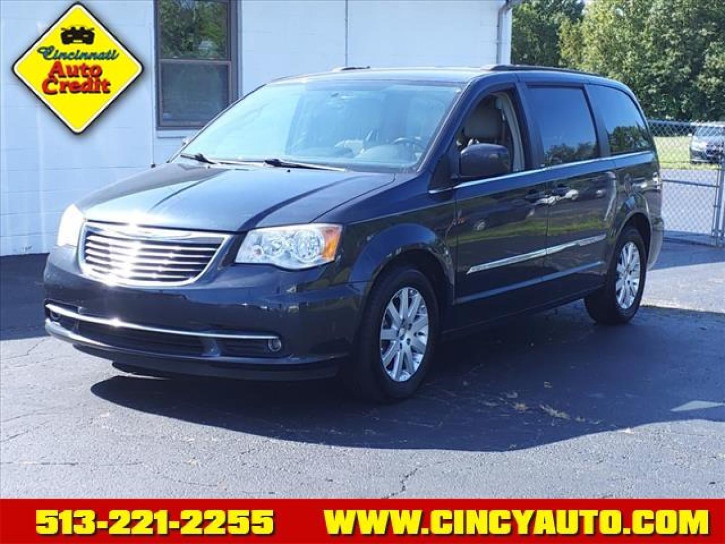 2013 Maximum Steel Metallic Clear Coat Chrysler Town and Country Touring (2C4RC1BG3DR) with an 3.6L Pentastar 3.6L Flex Fuel V6 283hp 260ft. lbs. Sequential Multiport Fuel Injection engine, 6-Speed Shiftable Automatic transmission, located at 5489 Dixie Highway, Fairfield, OH, 45014, (513) 221-2255, 39.333084, -84.523834 - Photo#0