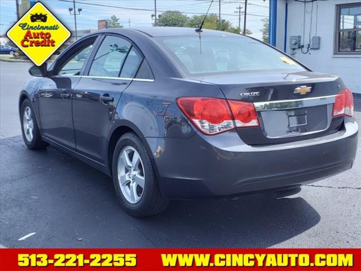 2014 Tungsten Metallic Chevrolet Cruze LT Fleet (1G1PK5SB0E7) with an 1.4L Ecotec 1.4L Turbo I4 138hp 148ft. lbs. Sequential Multiport Fuel Injection engine, 6-Speed Shiftable Automatic transmission, located at 5489 Dixie Highway, Fairfield, OH, 45014, (513) 221-2255, 39.333084, -84.523834 - Photo#2