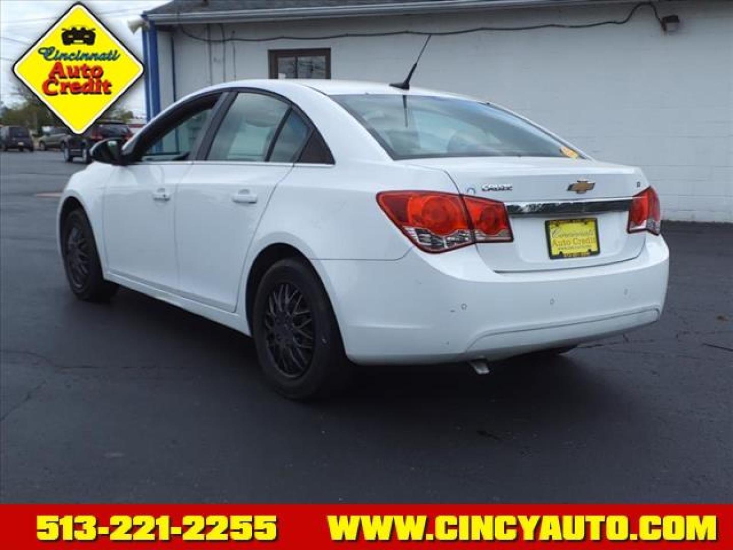 2011 Summit White Chevrolet Cruze LT (1G1PF5S91B7) with an 1.4L Ecotec 1.4L Turbo I4 138hp 148ft. lbs. Sequential Multiport Fuel Injection engine, 6-Speed Shiftable Automatic transmission, located at 5489 Dixie Highway, Fairfield, OH, 45014, (513) 221-2255, 39.333084, -84.523834 - Photo#2