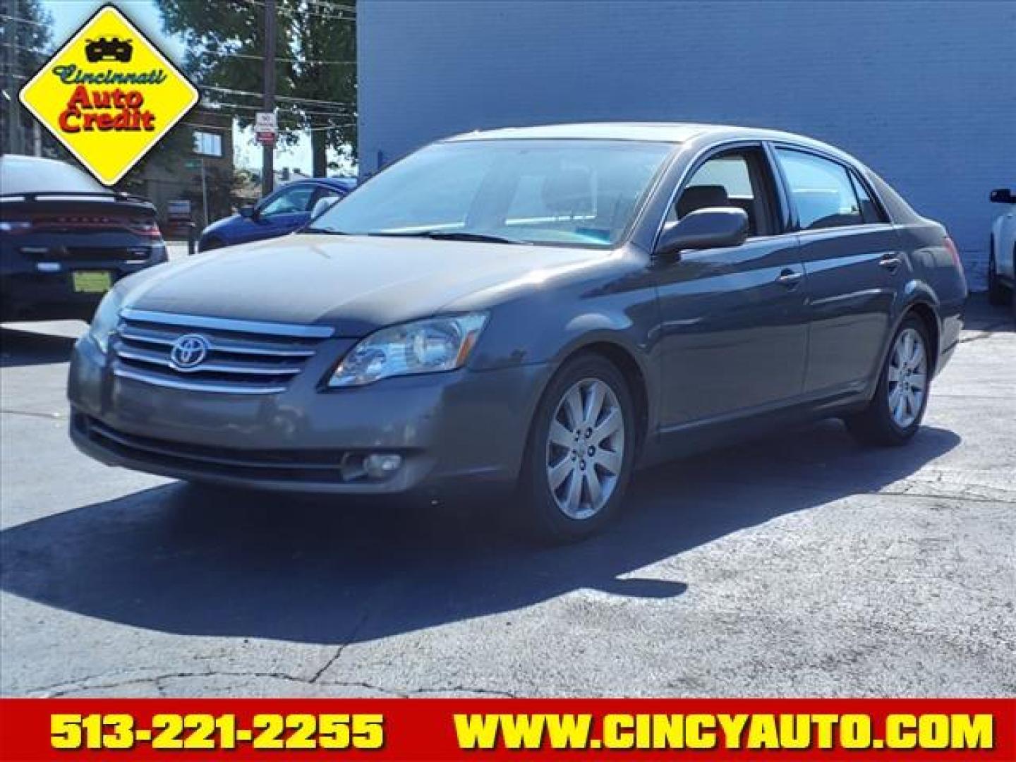 2006 Titanium Metallic Toyota Avalon XLS (4T1BK36B96U) with an 3.5L 3L NA V6 double overhead cam (DOHC) 24V Fuel Injected engine, 5-Speed Shiftable Automatic transmission, located at 2813 Gilbert Avenue, Cincinnati, OH, 45206, (513) 221-2255, 39.130219, -84.489189 - Photo#0