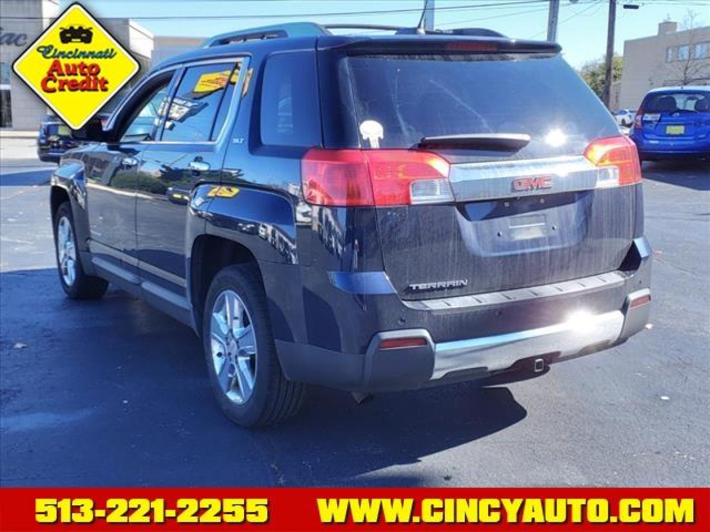 2015 Carbon Black Metallic Gar GMC Terrain SLT-2 (2GKALTEK7F6) with an 2.4L Ecotec 2.4L I4 182hp 172ft. lbs. Direct Injection engine, 6-Speed Shiftable Automatic transmission, located at 2813 Gilbert Avenue, Cincinnati, OH, 45206, (513) 221-2255, 39.130219, -84.489189 - Photo#2