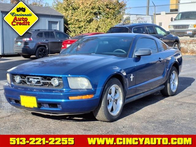 photo of 2007 Ford Mustang V6 Deluxe