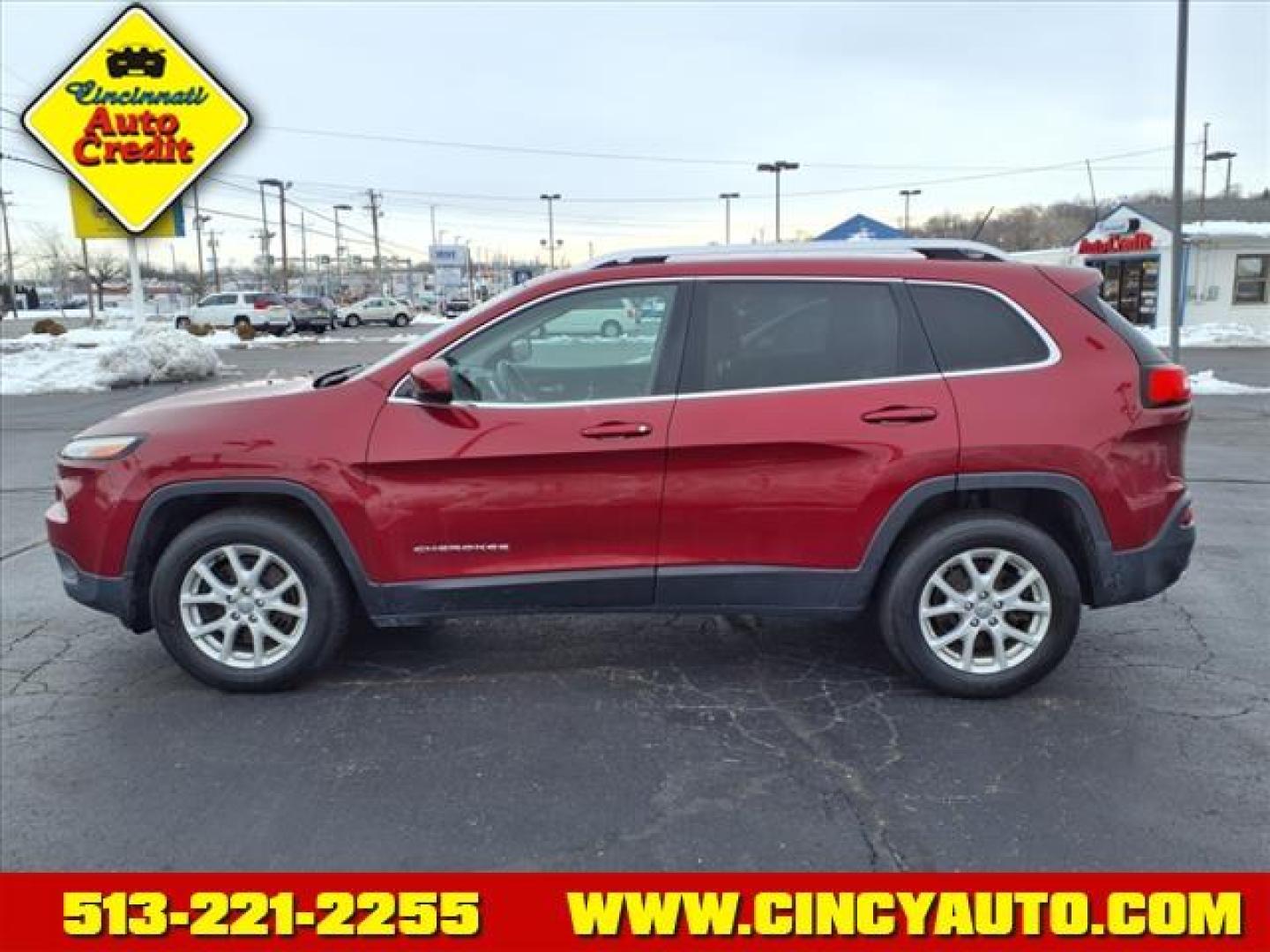 2014 Deep Cherry Red Crystal Pearl Coat Prp Jeep Cherokee Latitude (1C4PJMCB7EW) with an 2.4L 2.4L I4 180hp 171ft. lbs. Sequential Multiport Fuel Injection engine, 9-Speed Shiftable Automatic transmission, located at 5489 Dixie Highway, Fairfield, OH, 45014, (513) 221-2255, 39.333084, -84.523834 - Photo#1