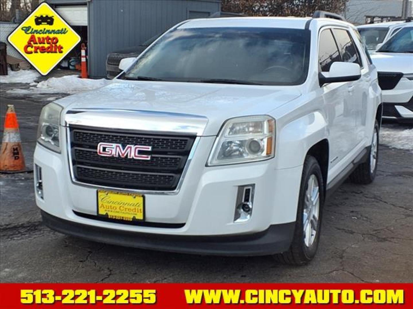 2015 Summit White Gaz GMC Terrain SLE-2 (2GKFLWEK4F6) with an 2.4L Ecotec 2.4L I4 182hp 172ft. lbs. Direct Injection engine, 6-Speed Shiftable Automatic transmission, located at 2813 Gilbert Avenue, Cincinnati, OH, 45206, (513) 221-2255, 39.130219, -84.489189 - Photo#0