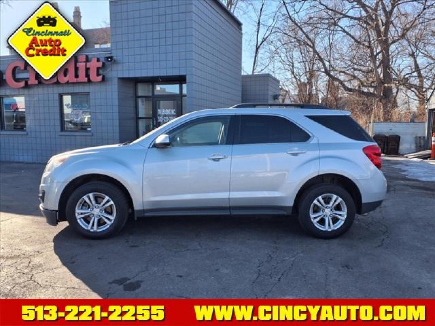 2015 Silver Ice Metallic Gan Chevrolet Equinox LT (2GNALBEKXF6) with an 2.4L 2.4L I4 182hp 172ft. lbs. Direct Injection engine, 6-Speed Shiftable Automatic transmission, located at 2813 Gilbert Avenue, Cincinnati, OH, 45206, (513) 221-2255, 39.130219, -84.489189 - Photo#1