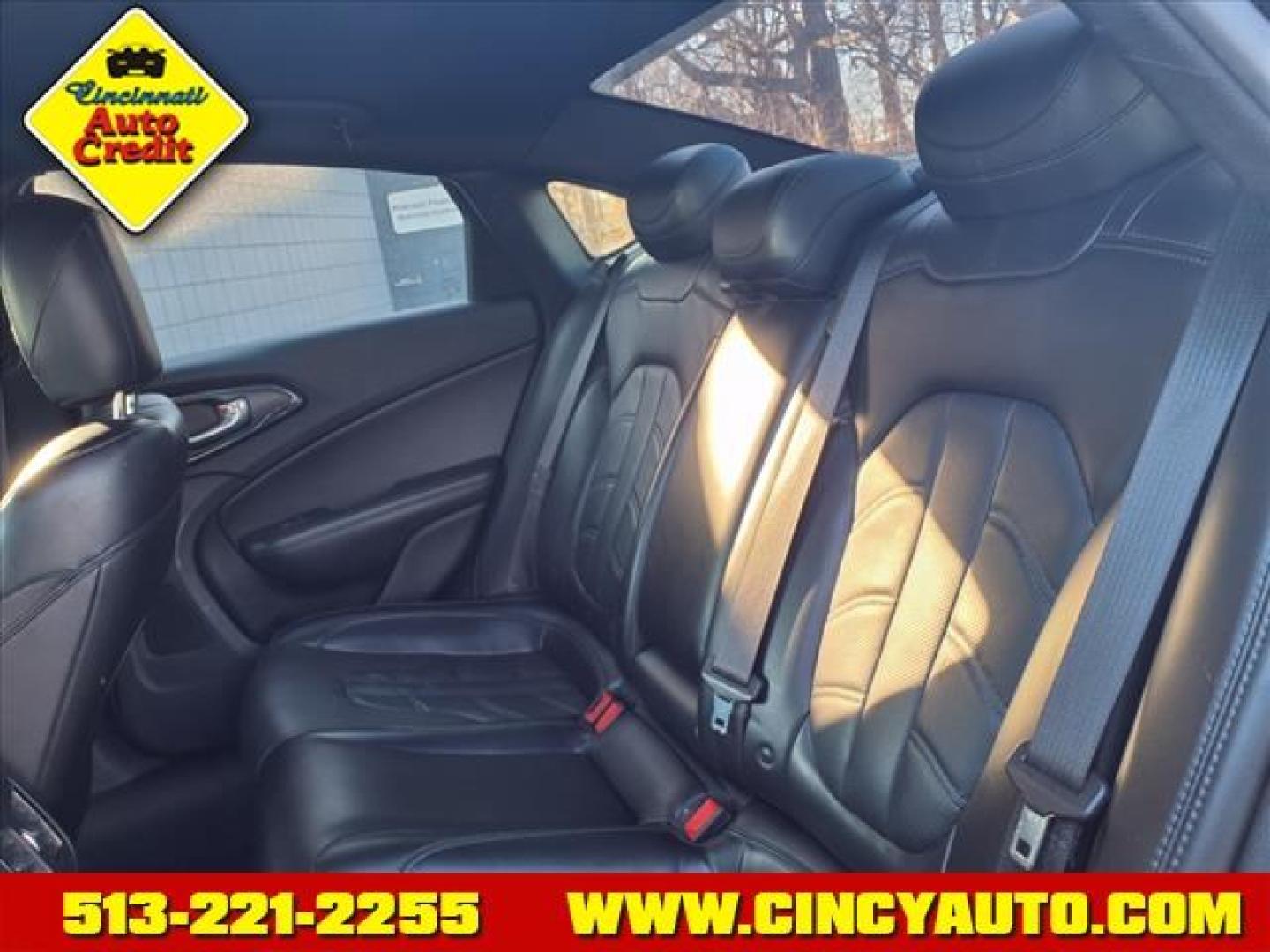 2015 Black Clear Coat Px8 Chrysler 200 S (1C3CCCBG2FN) with an 3.6L 3.6L V6 295hp 262ft. lbs. Sequential Multiport Fuel Injection engine, 9-Speed Shiftable Automatic transmission, located at 2813 Gilbert Avenue, Cincinnati, OH, 45206, (513) 221-2255, 39.130219, -84.489189 - Photo#4