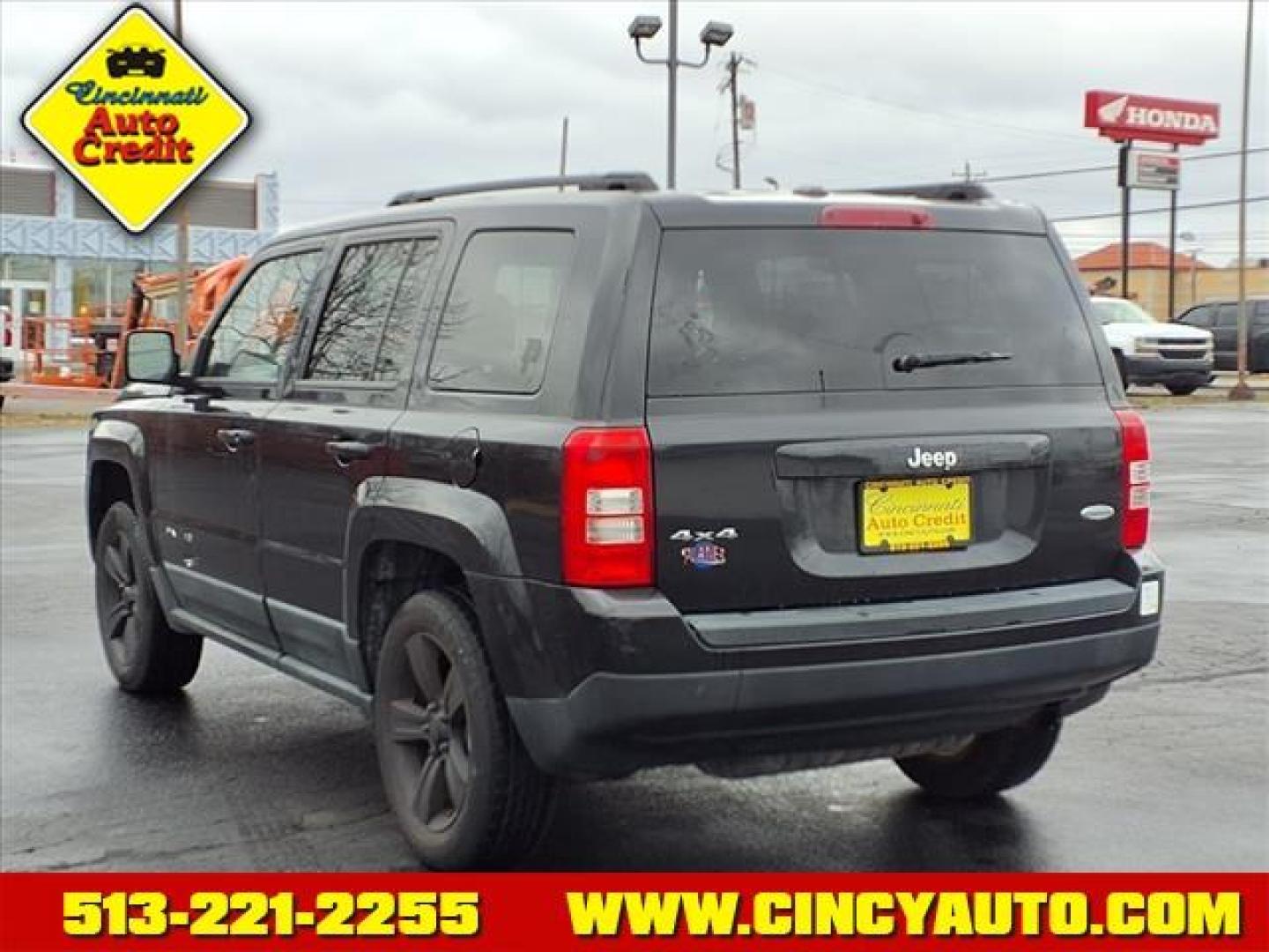 2011 Brilliant Black Crystal Pearl Coat Pxr Jeep Patriot Latitude (1J4NF1GB0BD) with an 2.4L 2.4L I4 172hp 165ft. lbs. Sequential Multiport Fuel Injection engine, CVT transmission, located at 5489 Dixie Highway, Fairfield, OH, 45014, (513) 221-2255, 39.333084, -84.523834 - Photo#2