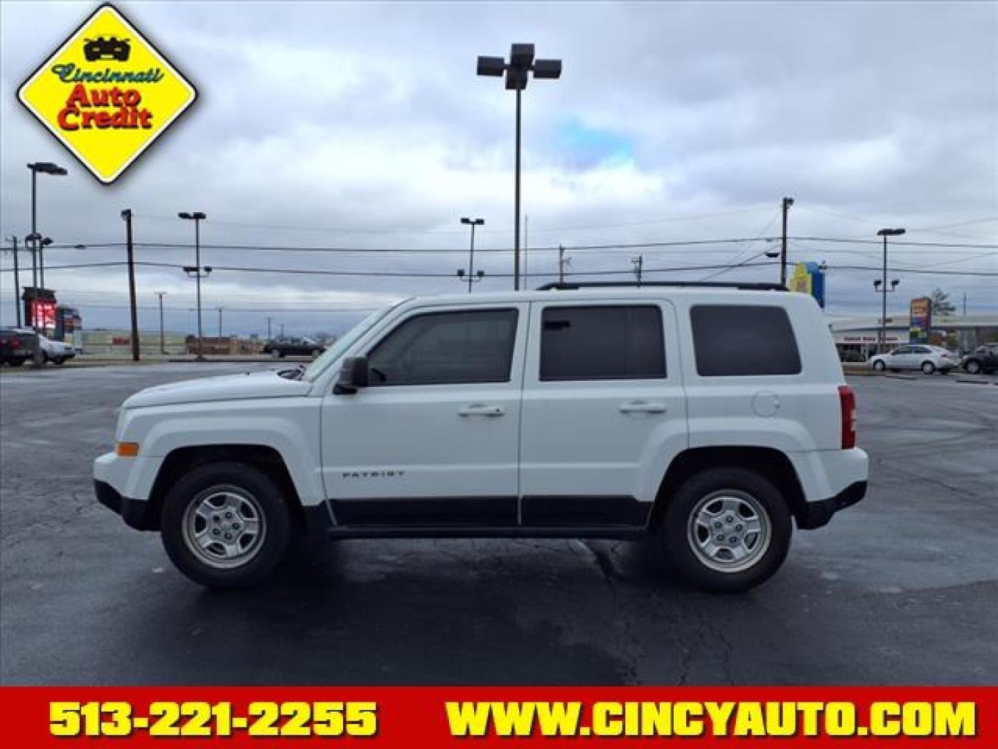 2015 Bright White Clear Coat Pw7 Jeep Patriot Sport (1C4NJPBA8FD) with an 2.0L 2.0L I4 158hp 141ft. lbs. Sequential Multiport Fuel Injection engine, 6-Speed Shiftable Automatic transmission, located at 5489 Dixie Highway, Fairfield, OH, 45014, (513) 221-2255, 39.333084, -84.523834 - Photo#1