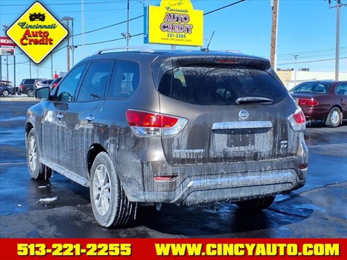 2015 Java Metallic Caj Nissan Pathfinder SV (5N1AR2MM5FC) with an 3.5L 3.5L V6 260hp 240ft. lbs. Sequential Multiport Fuel Injection engine, CVT transmission, located at 5489 Dixie Highway, Fairfield, OH, 45014, (513) 221-2255, 39.333084, -84.523834 - Photo#2