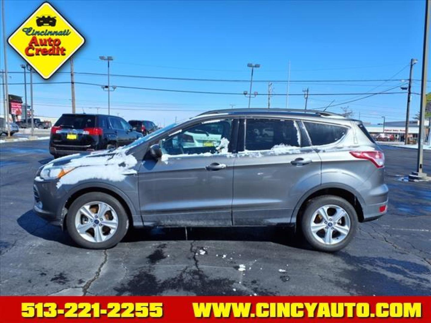 2014 Sterling Gray Metallic Uj Ford Escape SE (1FMCU9GX4EU) with an 1.6L EcoBoost 1.6L Turbo I4 178hp 184ft. lbs. Direct Injection engine, 6-Speed Shiftable Automatic transmission, located at 5489 Dixie Highway, Fairfield, OH, 45014, (513) 221-2255, 39.333084, -84.523834 - Photo#1